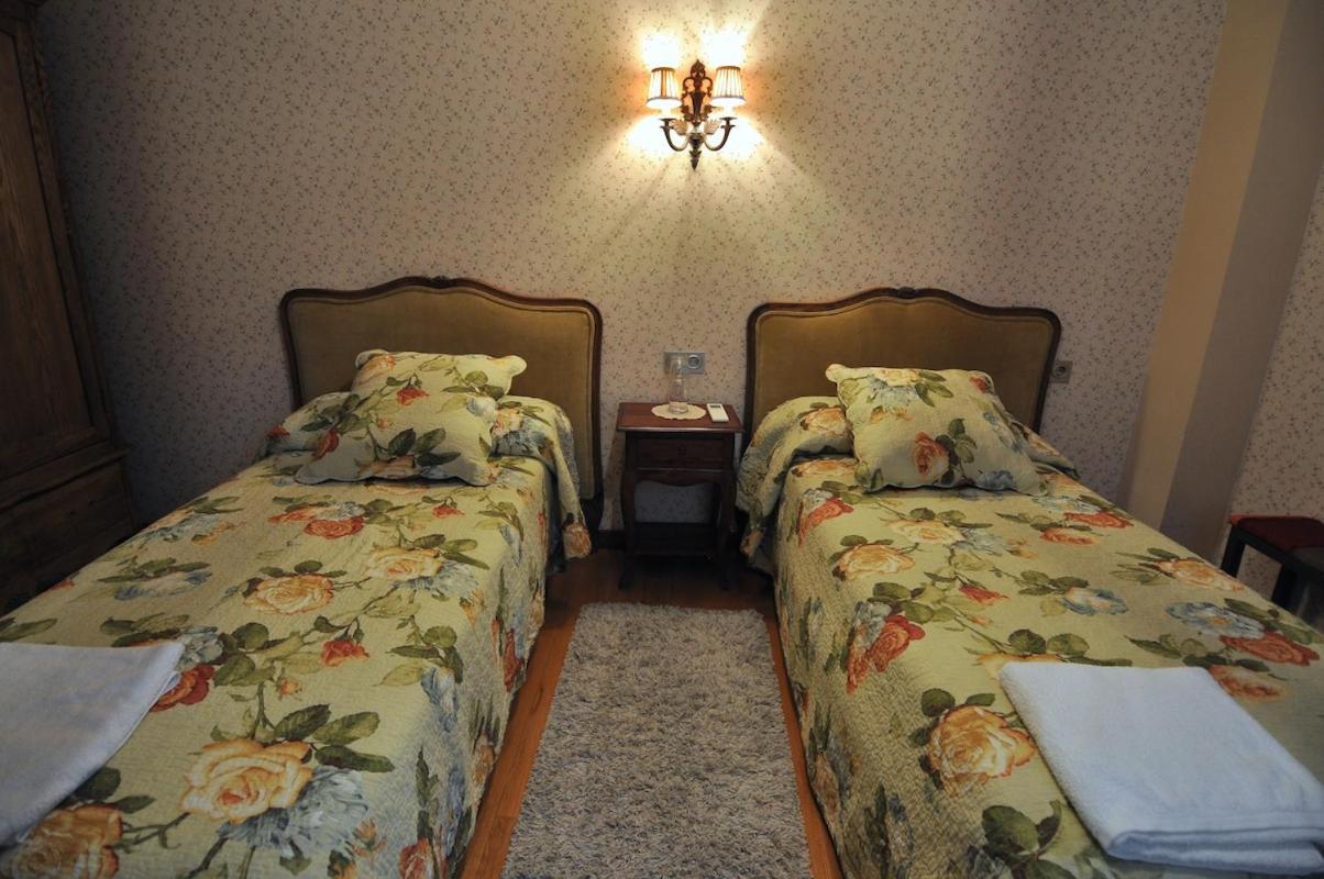 El Refugio De Don Miguel Hotel เปญารานดา เด ดูเอโร ภายนอก รูปภาพ